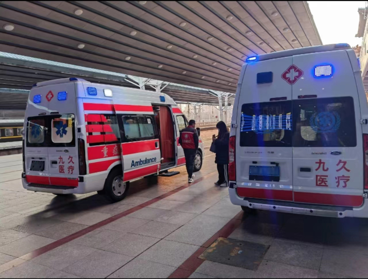 大田县救护车长途转运